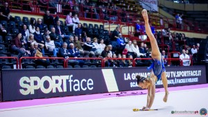 moderna legnano viarenich darya un clavette sfe01022 copia simone ferraro ph copia